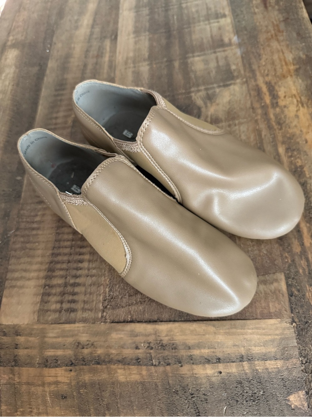 Pu leather slip on dance shoes